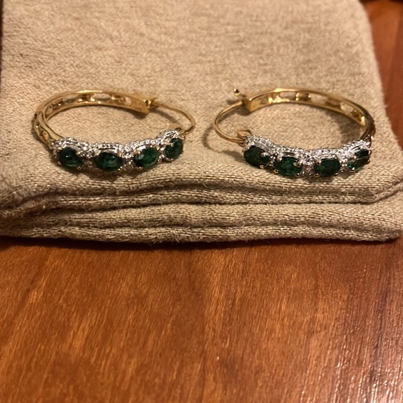 ￼ emerald green and gold hoops - Picture 2 of 4